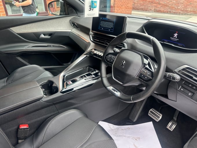 2025 Peugeot 3008
