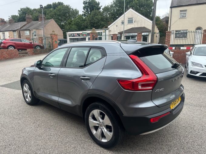 2025 Volvo Xc40