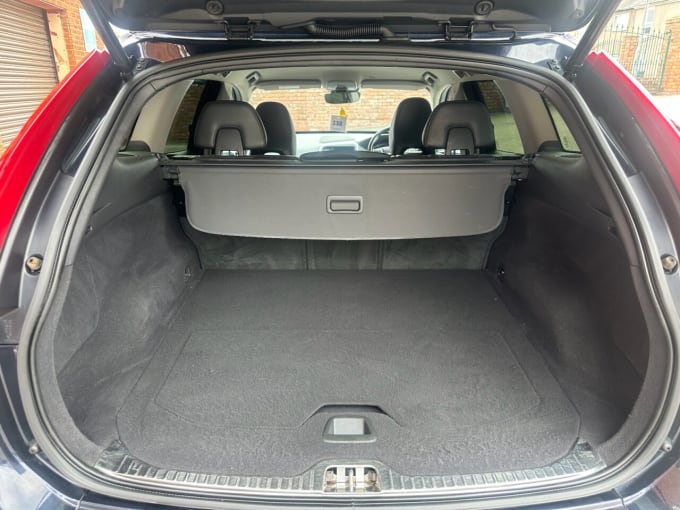 2025 Volvo Xc60