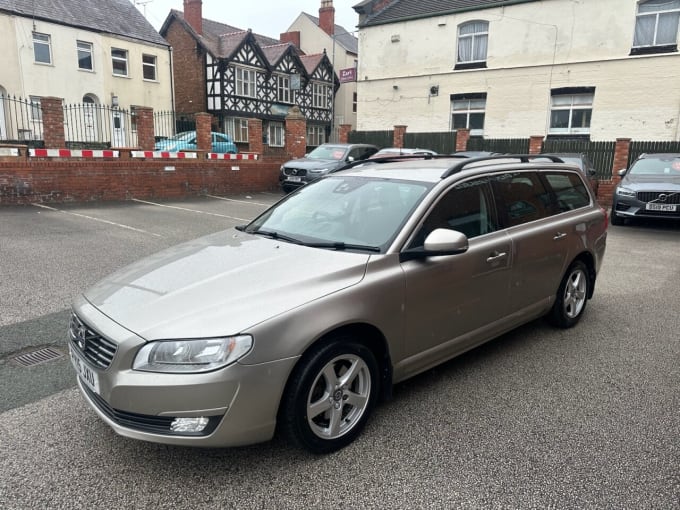 2025 Volvo V70