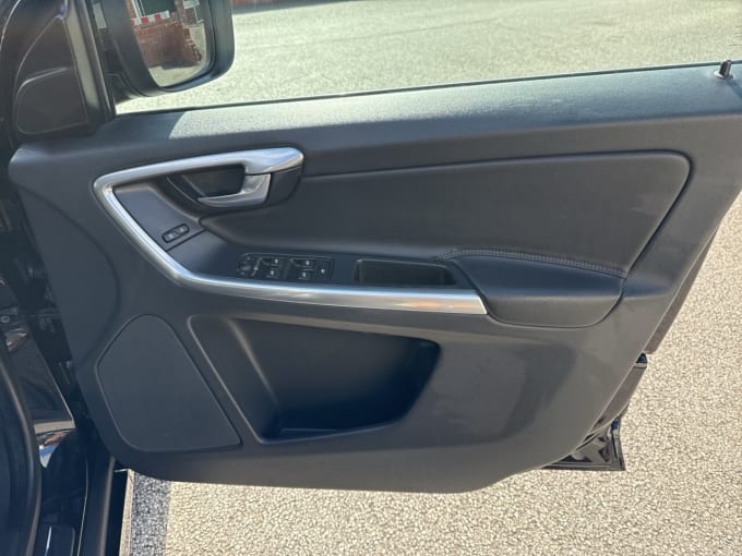 2025 Volvo Xc60