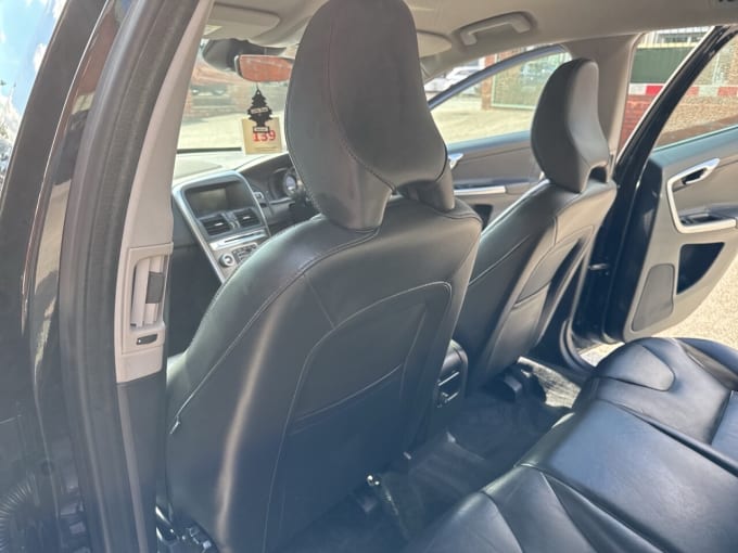 2025 Volvo Xc60