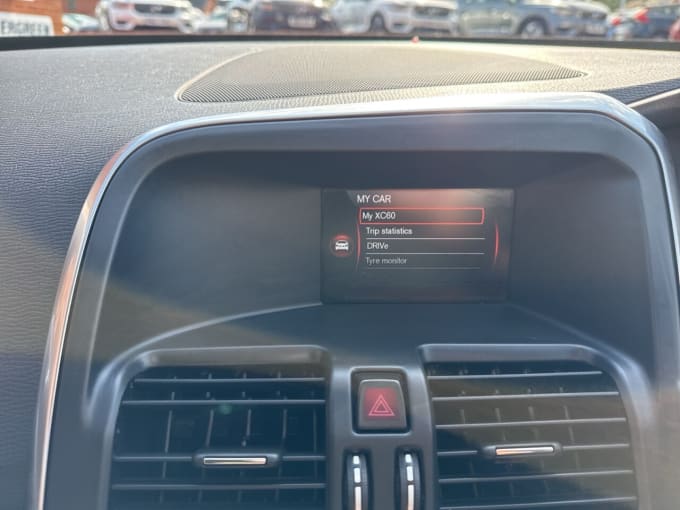 2025 Volvo Xc60