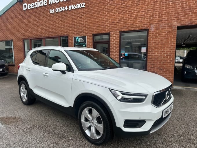 2025 Volvo Xc40