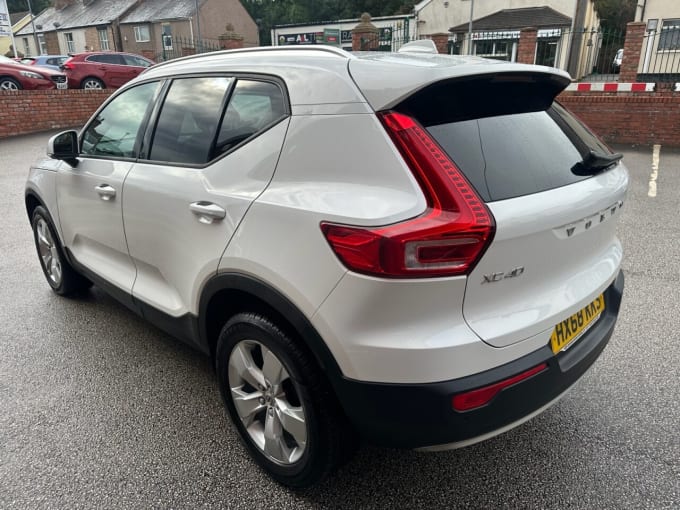 2025 Volvo Xc40