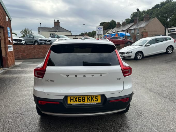 2025 Volvo Xc40