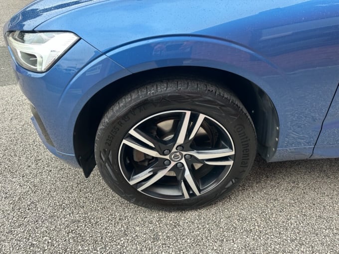 2025 Volvo Xc60
