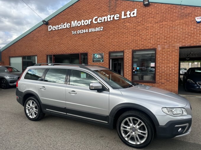 2025 Volvo Xc70