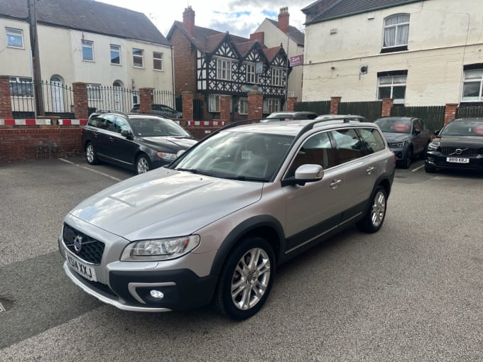 2025 Volvo Xc70