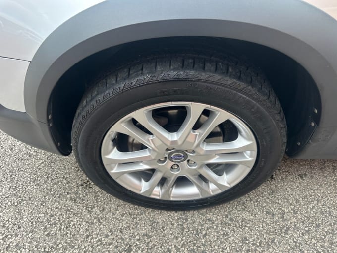 2025 Volvo Xc70