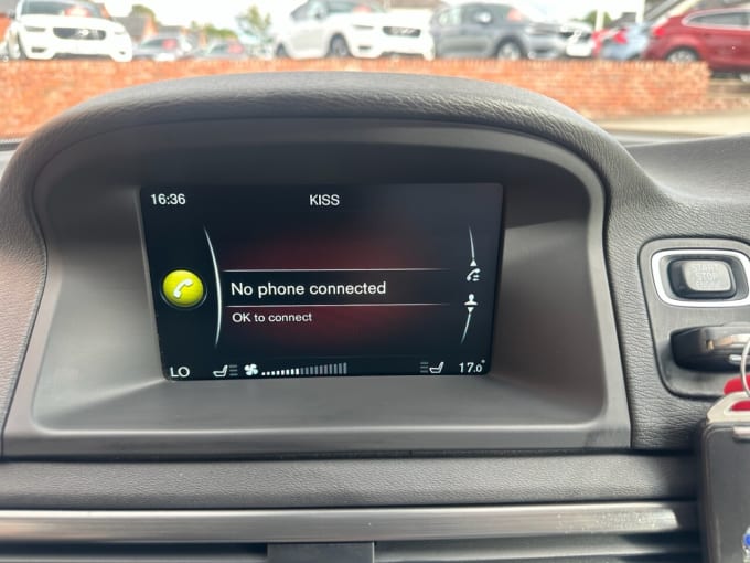 2025 Volvo Xc70