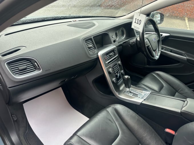 2025 Volvo S60