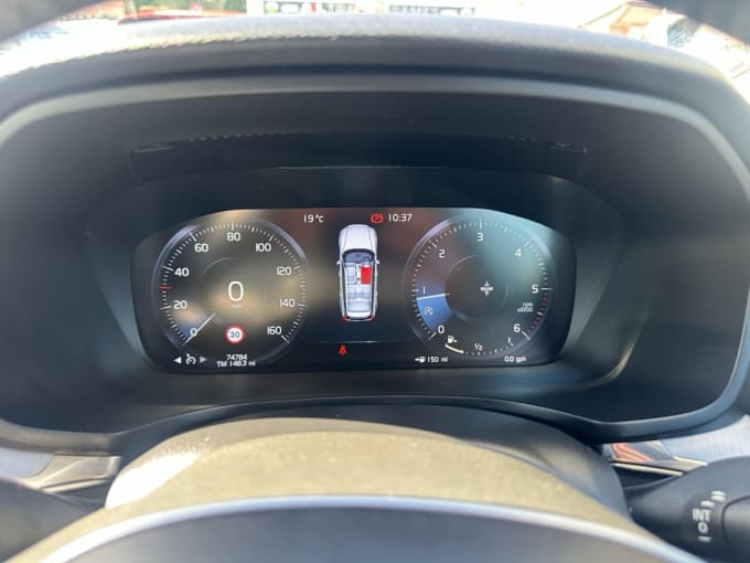 2025 Volvo V60