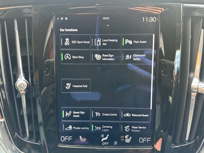2025 Volvo V90