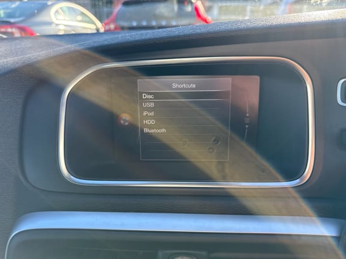 2018 Volvo V40