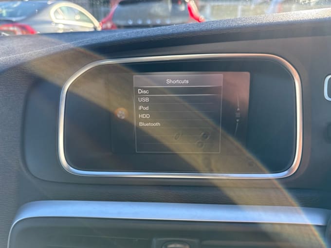 2018 Volvo V40