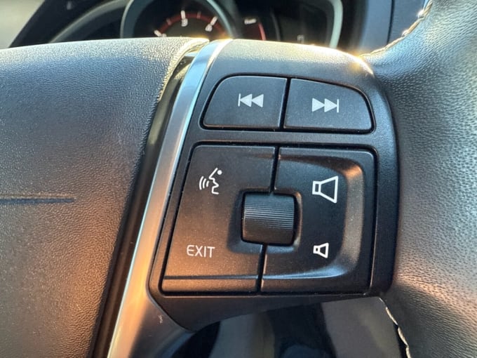 2018 Volvo V40