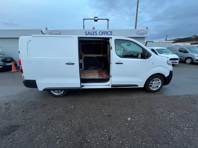 2021 Vauxhall Vivaro