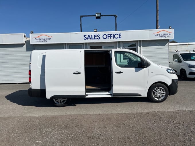 2021 Vauxhall Vivaro