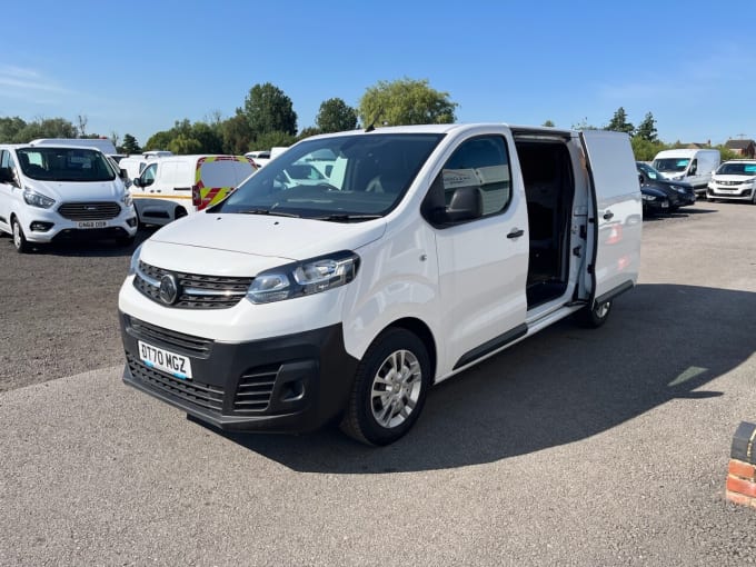 2021 Vauxhall Vivaro