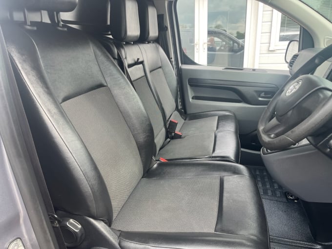 2019 Vauxhall Vivaro