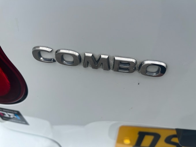 2025 Vauxhall Combo