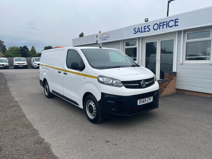 2024 Vauxhall Vivaro