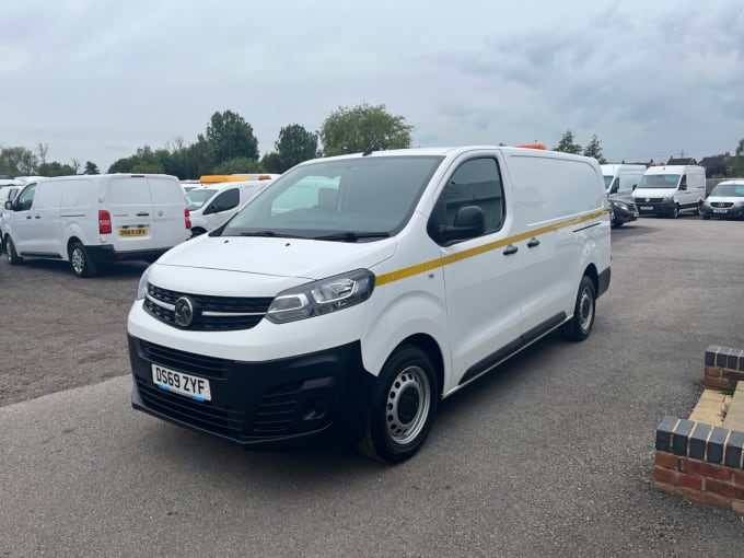 2024 Vauxhall Vivaro