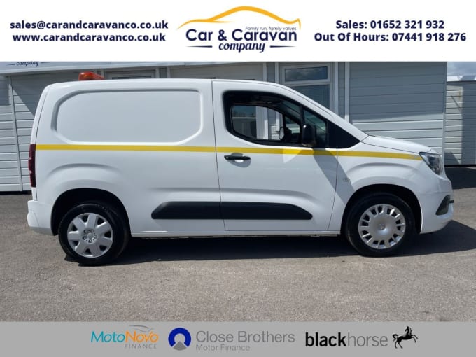 2025 Vauxhall Combo