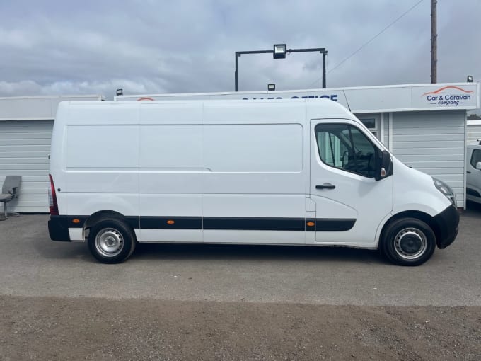 2024 Vauxhall Movano