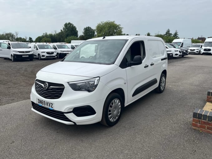 2024 Vauxhall Combo