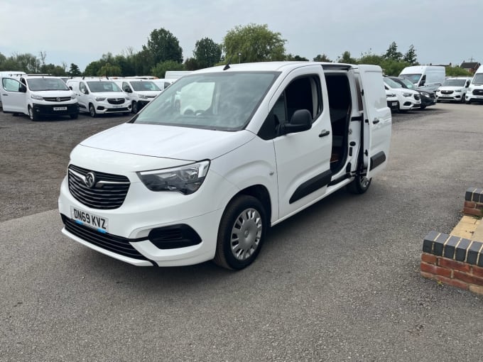 2024 Vauxhall Combo