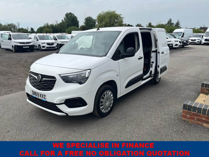 2024 Vauxhall Combo