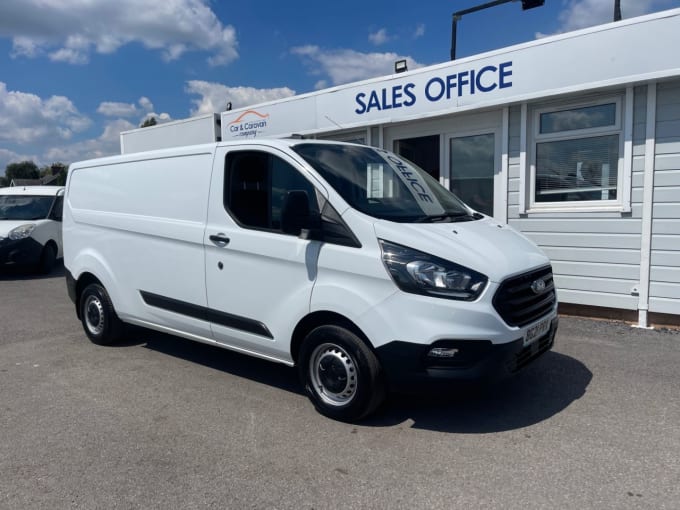 2025 Ford Transit Custom