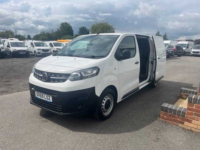 2024 Vauxhall Vivaro