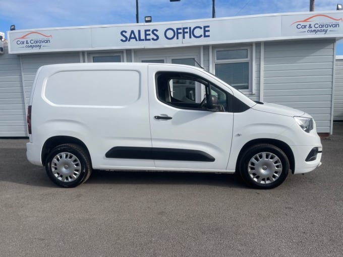 2024 Vauxhall Combo