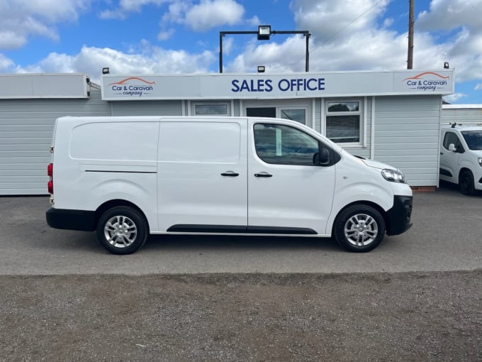 2025 Vauxhall Vivaro