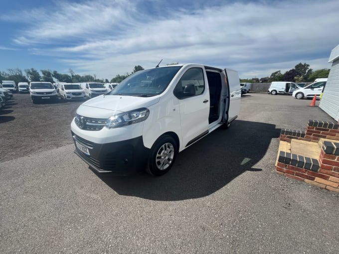 2024 Vauxhall Vivaro