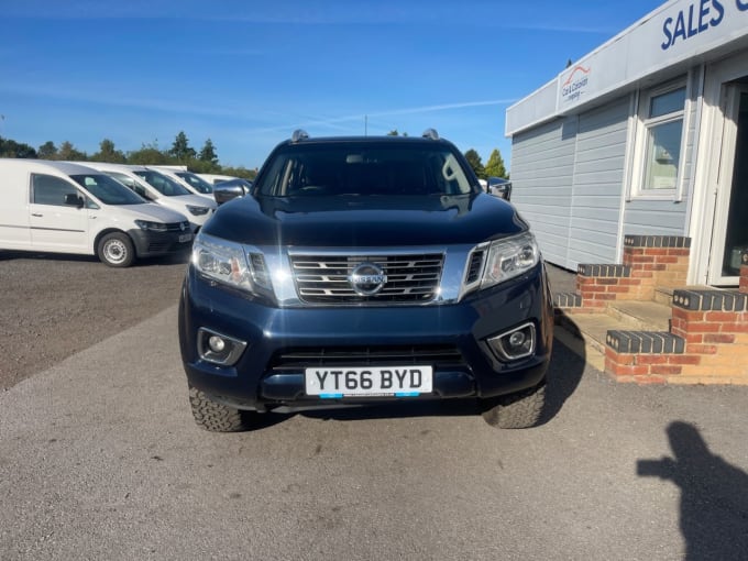 2024 Nissan Np300 Navara