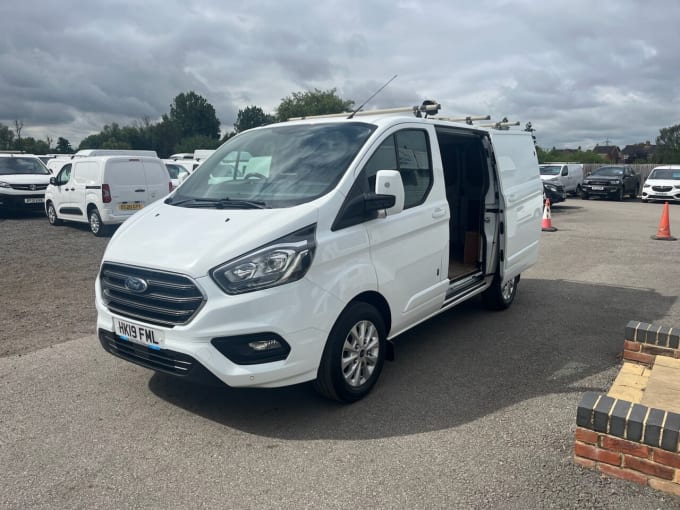 2024 Ford Transit Custom