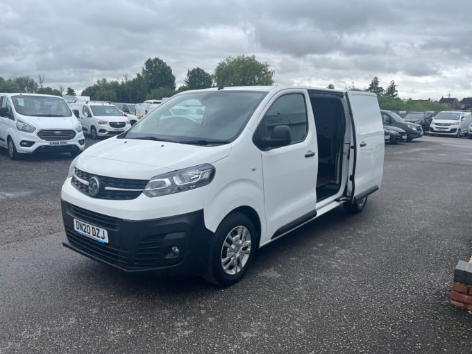 2025 Vauxhall Vivaro