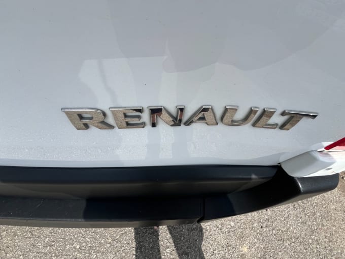 2025 Renault Master