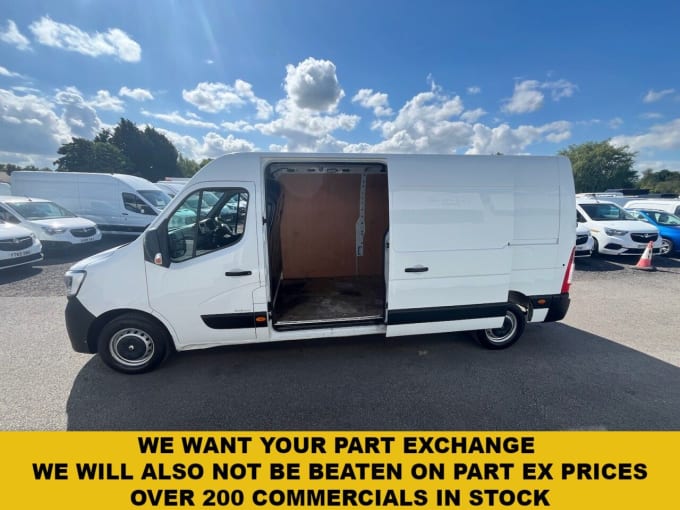 2024 Renault Master