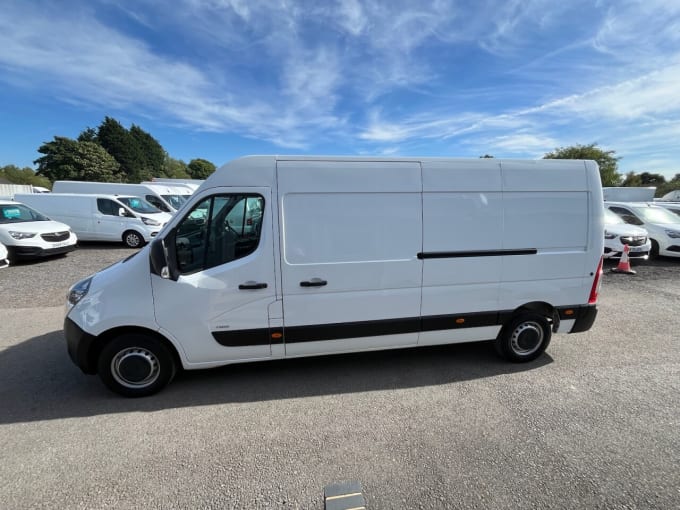 2024 Vauxhall Movano