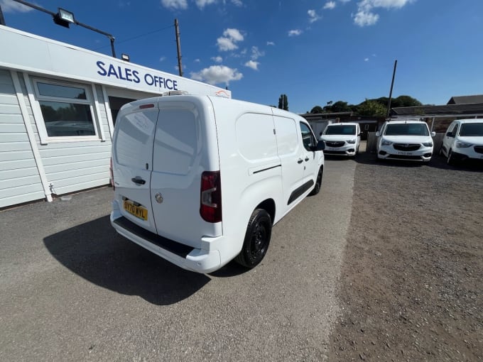 2024 Vauxhall Combo