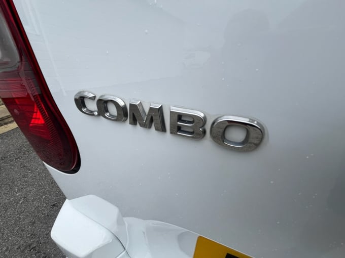 2024 Vauxhall Combo