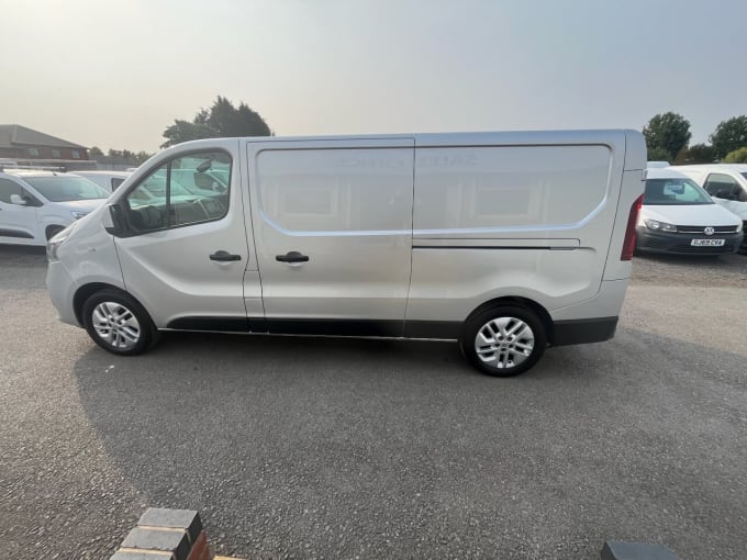 2025 Renault Trafic