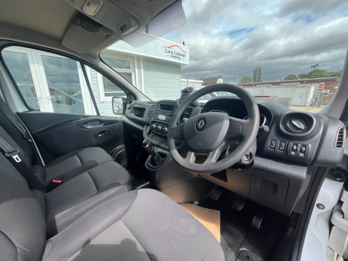 2025 Renault Trafic