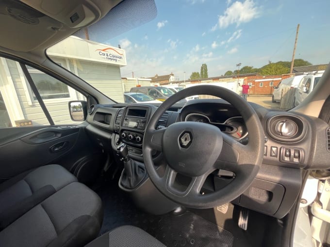 2025 Renault Trafic