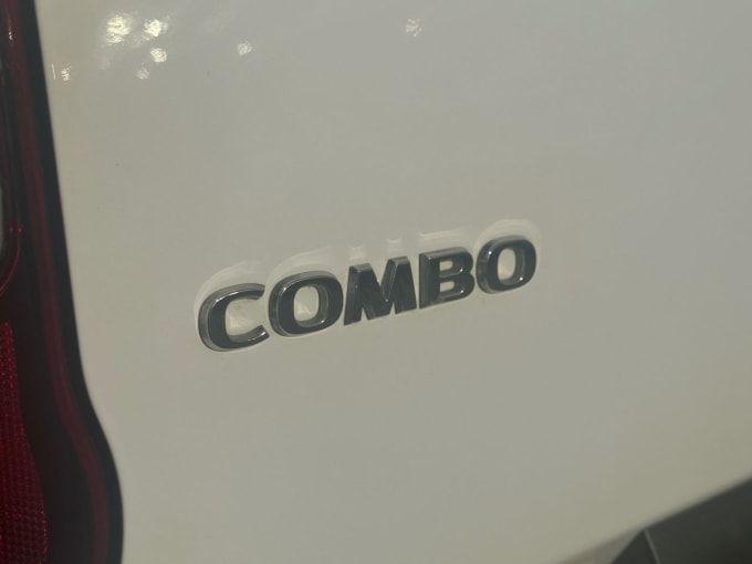 2024 Vauxhall Combo